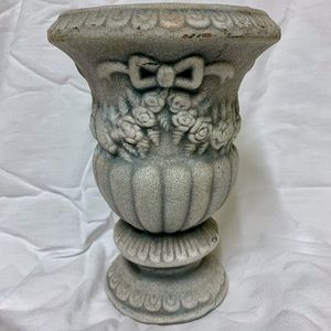 Grey/Blue Vase